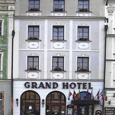 Grand Hotel Cerny Orel Jindřichŭv Hradec Kültér fotó
