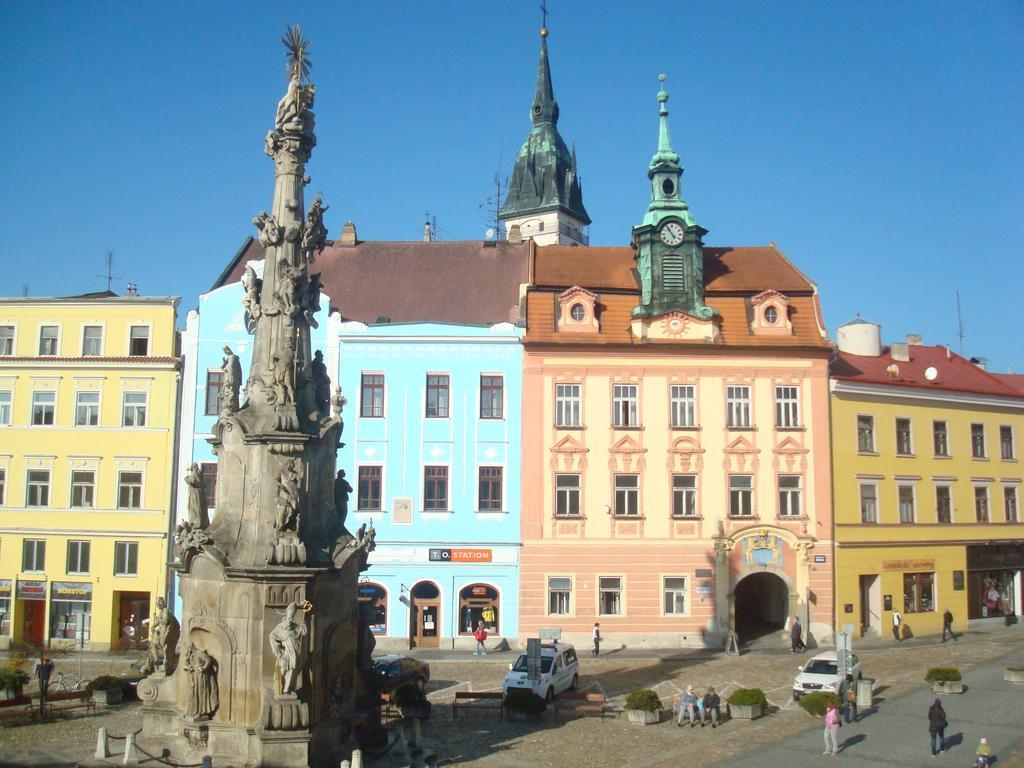 Grand Hotel Cerny Orel Jindřichŭv Hradec Kültér fotó