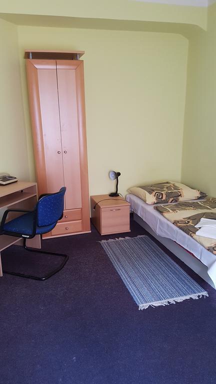Grand Hotel Cerny Orel Jindřichŭv Hradec Szoba fotó